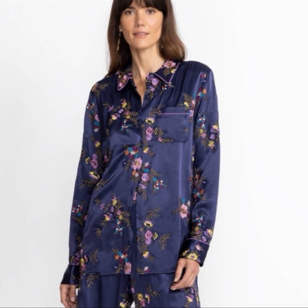 Johnny Was Women's XS Misty Rayon Button Down Floral Embroidered Shirt NWT!​